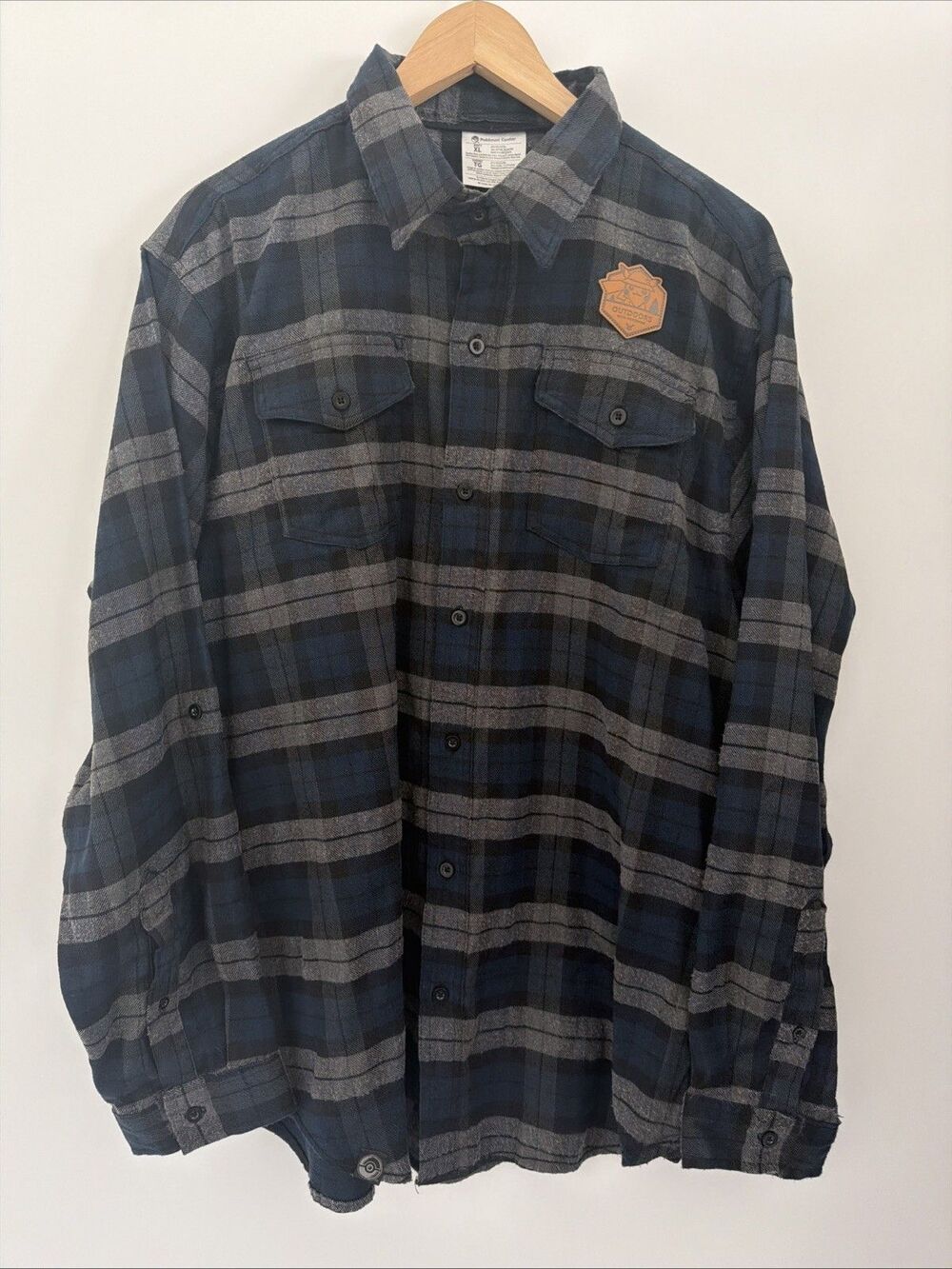 Pokemon Center Outdoors Pikachu Flannel Shirt Mens XL Blue Gray Hiking Camp GUC - Picture 11 of 12